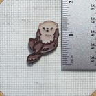 Otter Acrylic Needle Minder
