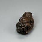 Vtg Hand Carved Boxwood Netsuke Frogs On Lotus Leaf   Japan Miniature Figurine