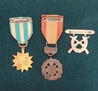 Theater Made - Vietnam Campaign - Cross Of Gallantry Usmc Expert Rifleman Badge