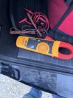 Fluke 902 True Rms Clamp Meter Cat Iii Ac dc Voltage W  Case
