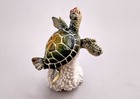 Green Sea Turtle Figurine On Wave Painted Resin  1 Turtle Approx  5  Inches 