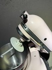 Kitchenaid Ksm150pspk Artisan 5 Qt Mixer Limited Ed breast Cancer W  Bowl  Mixer
