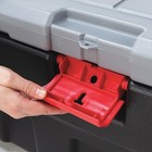 Rubbermaid 1949208 Attached Lid Container  35 Gal Volume Cap   35 1 4 In L  20