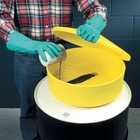 Eagle Mfg 1662 Funnel drum w screen