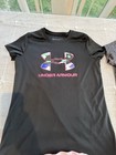 Under Armour Girls Lot Of 4 Yl Crew Neck Short Sleeve Logo T-shirts