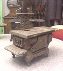 Cast Iron 1900 s Childs Stove Or Salesman Sample  Nothing Broken Or Cracked