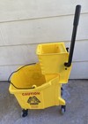 Rubbermaid Commercial Products Wavebrake 35qt Side-press Mop Bucket Wringer 7570