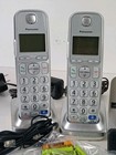 Panasonic Kx-tge260 Cordless Phone System Bluetooth W  4 Handset   Docks Tested