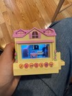 Pixel Chix Yellow Cottage House 2005 Tested   Works 