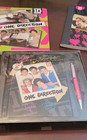 One Direction Ultimate Fan Set New  Pink  Pen  Fan Book   Stickers   Comp Books