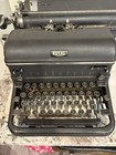 Vintage Antique Royal Typewriter 1940   s Needs Servicing Very Rare See Photos
