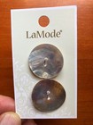 Set Of 2 Pearly Shell Round Buttons 1  Wide By La Mode - Sew Through