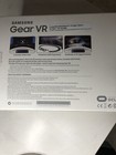 Samsung Gear Vr Oculus Virtual Reality Headset Sm-r323  new  Never Used opened