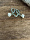 Vintage Gold Tone Pearl   Turquoise Brooch Pin Costume Jewelry Pretzel Heart