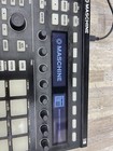Native Instruments Ni Maschine Controller Mk1 W  Software