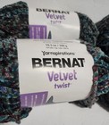 Bernat Velvet Twist Alluring Peacock Yarn 4 Skeins 300g 10 5 Oz 