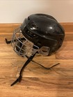 Ice Hockey Helmet Breathable Black Hockey Helmet With Cage For Adult Small