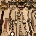 Lot Of 60 Assorted Womens Watches Untested Vintage Gold Silver Mix Tone Metal