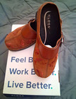Klogs Austin Woman s Cocoa cinnamon Leather Clogs Buckle Wide Round Toe Us 9