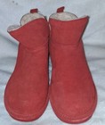 Bearpaw Annabelle Suede Boot W water   Stain Repellent-red Alert  10  