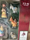 Nativity Set Christmas Decor 11 Piece Mini Set Holiday Seasons Resin Nib 814390