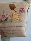 Disney Epcot World Showcase England Uk Pavilion Winnie The Pooh Pillow 