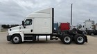 2018 Freightliner Cascadia 125 Midroof Stk  15615