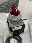 Allen Bradley 800t-16jr4kb7ax Selector Switch Illuminated Red 3-pos   New  