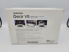New In Box Samsung Gear Vr Virtual Reality Headset Sm-r323 Powered By Oculus