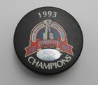 Maurice Richard Hof Signed 1993 Cup Champs Hockey Puck Canadiens Psa 193965
