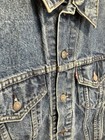Levi   s Vintage 90   s Trucker Jacket Size Medium Men   s Euc  