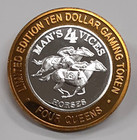 4 Queens Hotel   Casino Las Vegas  Nv  10 Silver Ctr  Gaming Token - Horses