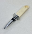 Rare 1950s Scrimshaw Handle Handcarved Wine Bottle Stopper 7    Art Decor 11
