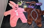 Muffy Vanderbear   Hoppy Dolls W 10 Outfits Tags Shoes Accessories Clothing Rack