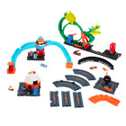 Hot Wheels City Bundle  4 Playsets   4 Cars  wreck   Ride Gorilla  Ice Cream    
