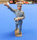 Vintage Lot Of 5 Manoil Barclay Lead Figures Military   Civilian