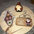 3 Vintage Christmas Folk Art Wooden Santa Clause   Gingerbread House Decor
