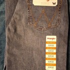 Wrangler Men s Relaxed Fit Blue Denim Jeans 5-pocket Mid Rise Medium Wash Nwt