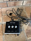 Behringer U-phoria Um2 Usb Audio Interface  Xlr In  Rca Out  Phantom Power