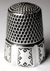 Antique Simons Bros Sterling Silver Thimble  Chased Diamonds In Abstract Borders