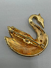 B3-6288 Vintage Brooch Gold Tone Pin 1 4  Rhinestone Swan Bird