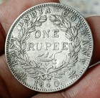  m10 old  East India Company 1840 Victoria Silver Rupee Indian Head 11 6gm