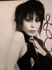 Joan Jett Signed 8x10 Coa With Matching Numbered Sticker 