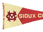 Rare Antique Early 1900 s Sioux City College Of Medicine Sewn Letter 26  Pennant