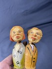 Vtg Hand Carved Mechanical Movable Cork Wine Bottle Stopper Kissing Couple  read