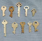 Lot Of 10 Assorted Vintage Flat Keys  Various Sizes   Conditions  Lot K25