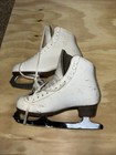 Riedell 121 Wide Women   s Figure Ice Skates Canada Steel Blades Size 5 5