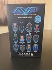 Titan Vinyl Figure Avp Unmasked Predator 6 5  New In Box Fye Exclusive
