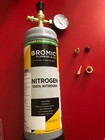 Disposable Gas Cylinder 100  Nitrogen 2 2 Lt  With Regulator