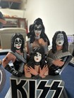 Kiss Autographed Gartlan Statue Figurine 1000 Limited    Good Condition  Auto